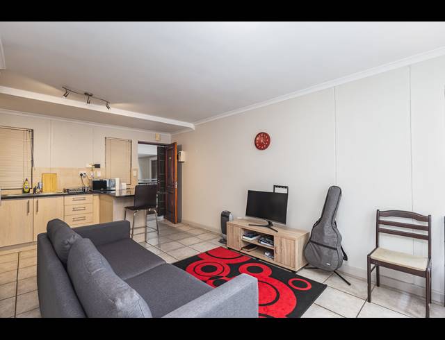 1 BEDROOM APARTMENT TO LET IN ROSENDAL